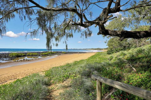 Sandy Cove @ Royle Palms - Accommodation Gladstone 3