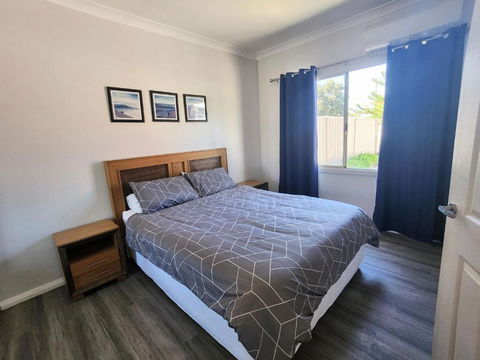 Sandy Feet - Accommodation Gladstone 2