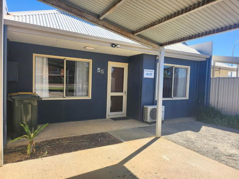 Sandy Feet - Accommodation Gladstone 1