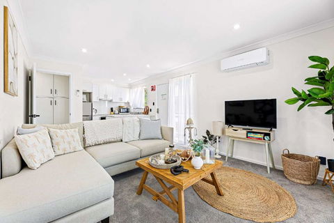 Sandy Shores Unit 2 -150m Walk To Beach - Accommodation Gladstone 0