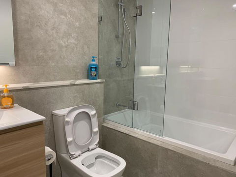 Schofields Brand New 2 Br Apt Parking Privacy - Accommodation Gladstone 3