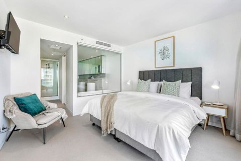 Seabreeze - 18th Floor Oracle - Accommodation Gladstone 2