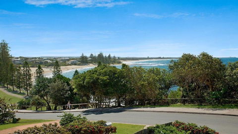 Seacrest Unit 2 Moffat Beach QLD - Accommodation Gladstone 1