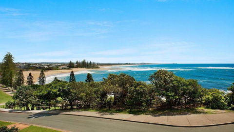 Seacrest Unit 3 Moffat Beach QLD - Accommodation Gladstone 1