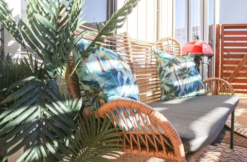 Seascape Retreat - Time To Slow Down - Suits Couples Or Family With Kids With 2 Sleeping Spaces - Accommodation Gladstone 3