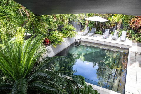 Seashells On Solander - Luxury 5 Bedroom Property - Accommodation Gladstone 0