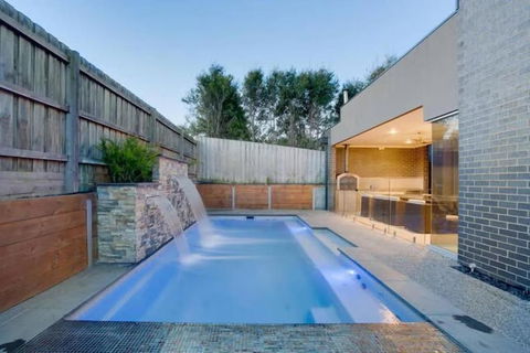 Seaside Sanctuary At Cowes - Accommodation Gladstone 0