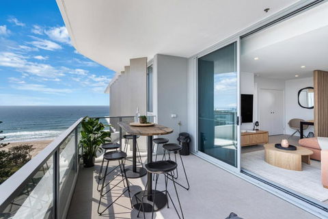 Seaview Luxury Palm Beach - Accommodation Gladstone 2