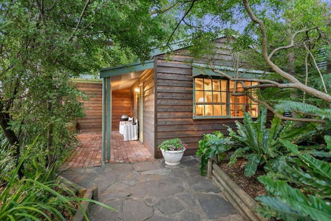 Secret Garden Studio In The Heart Of McLaren Vale - Accommodation Gladstone 0