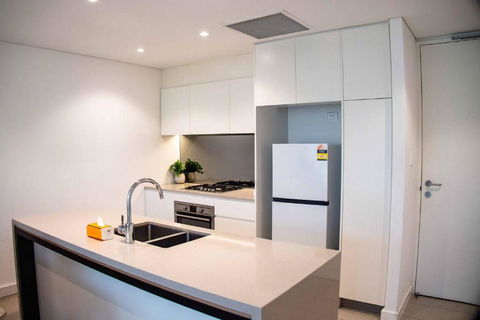 Serene Bay Two Bedroom Apartment - Accommodation Gladstone 3