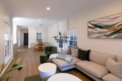 Serene Retreat On The City Fringe - Accommodation Gladstone 0