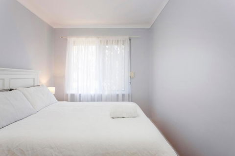 Serenity Haven - Accommodation Gladstone 2