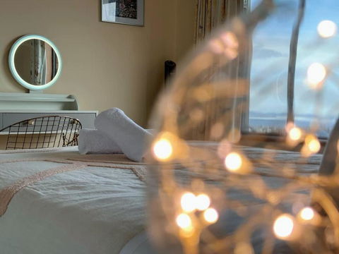 Serenity Retreat With 10 Min To City And Airport - Accommodation Gladstone 3