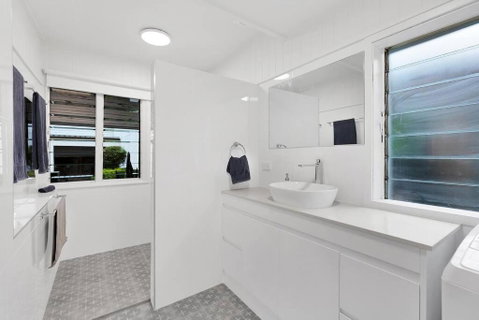 Sherwood Cottage - Accommodation Gladstone 2