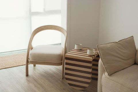 Silver Linings Apartment - Hosted By Burleigh Letting - Accommodation Gladstone 0