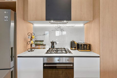 StayCentral - Boulevard Gardens (Coburg) - Accommodation Gladstone 3