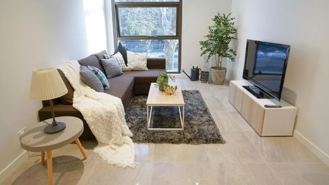 SYDNEY CBD WALK TO DARLING HARBOUR MODERN 1 BED APT NSY188 - Accommodation Gladstone 0