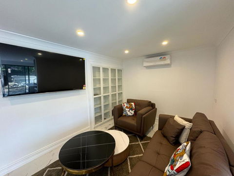Sydney Holiday Accommodation - Accommodation Gladstone 3