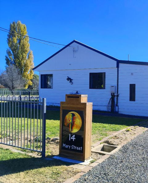 The Berri Bubble Lodge - Accommodation Gladstone 0