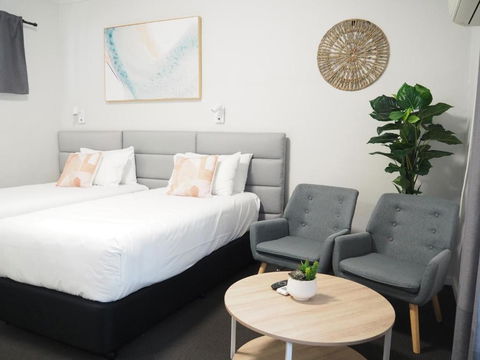 The Esplanade Motel - Accommodation Gladstone 2