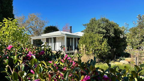 The Getaway - Galston - Accommodation Gladstone 0