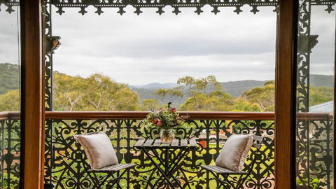 The Coach House At Berrilee - Accommodation Gladstone 0