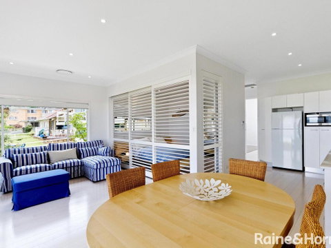 Beachside Bungalow #4 - 4/139 Avoca Drive, Avoca Beach - Accommodation Gladstone 1