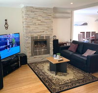 Beachside Escape - Accommodation Gladstone