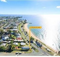 Beachside Queenslander - Accommodation Gladstone