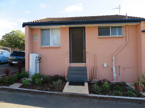Beachside Rest - Accommodation Gladstone 0