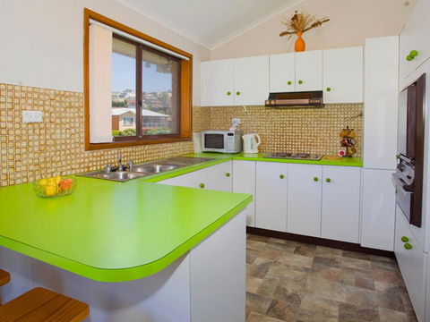 Beachside Retreat - Accommodation Gladstone 1