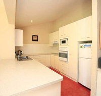 BEACHSIDE VILLA 2 - Accommodation Gladstone