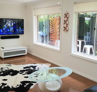 Beachside Villa Ettalong Beach - Accommodation Gladstone