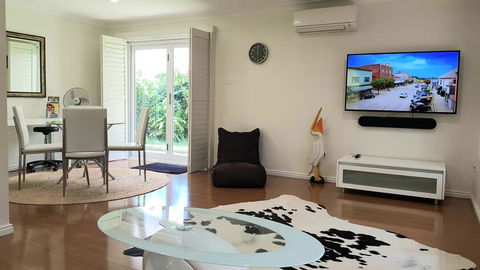 Beachside Villa Ettalong Beach - Accommodation Gladstone 1