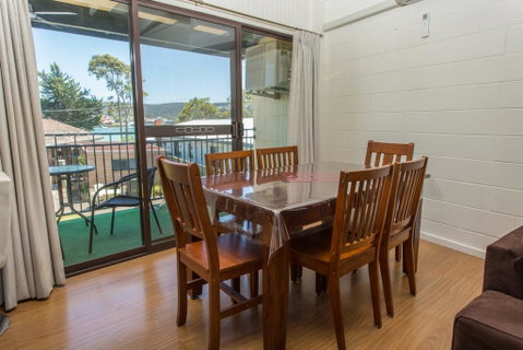 Beachwalk Nine - Accommodation Gladstone 3