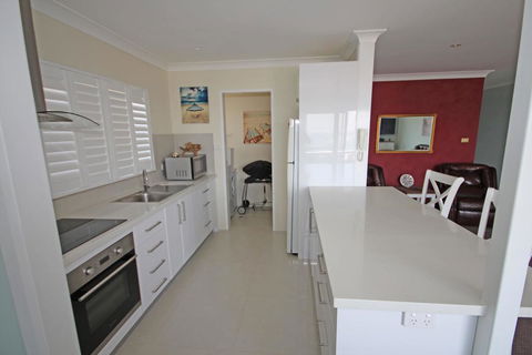 Beacon Heights Coffs Jetty - Accommodation Gladstone 2