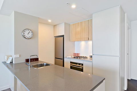 Beau Monde Apartments Newcastle - Horizon Newcastle Beach - Accommodation Gladstone 3
