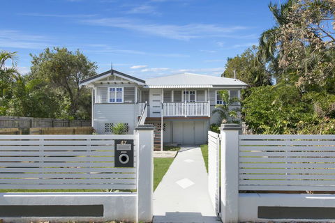 Beautiful Queenslander - Accommodation Gladstone 1