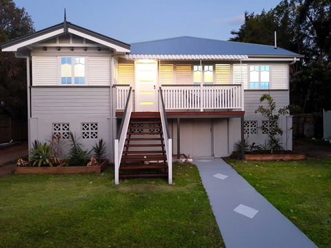 Beautiful Queenslander - Accommodation Gladstone 0