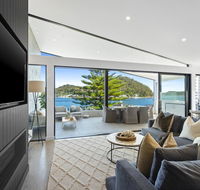 Beauty on Booker Bay - Accommodation Gladstone