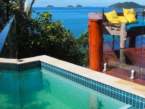 Bedarra Island Treetop Hideaway - Accommodation Gladstone 1