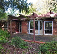 BEECHWOOD - SURF SIDE - Accommodation Gladstone