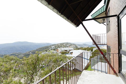 Beehive 14 - Accommodation Gladstone 3