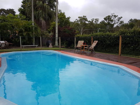Beerwah House - Accommodation Gladstone 2