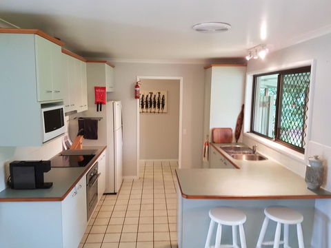 Beerwah House - Accommodation Gladstone 1