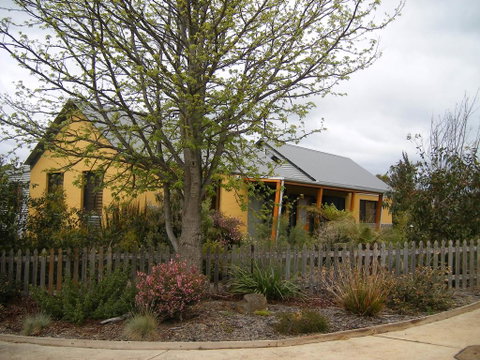 Bella Villa - Accommodation Gladstone 0