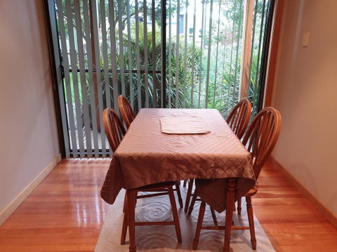 Bella Villa - Accommodation Gladstone 1