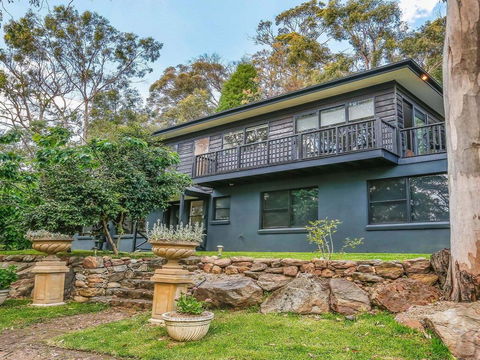 Bellara - Your Home Among The Gum Trees! - Accommodation Gladstone 0