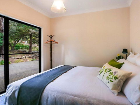 Bellara - Your Home Among The Gum Trees! - Accommodation Gladstone 2