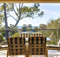 Bellima Beach House' 9 Jackson Close - huge duplex with air con and fabulous views - Accommodation Gladstone